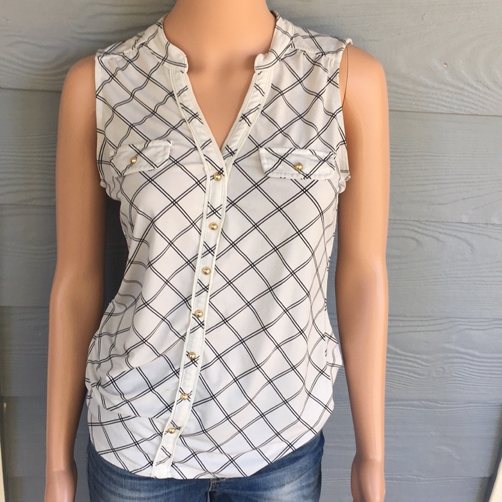 ⚡️White House Black Market Blouse (Final Price)* - Picture 3 of 8